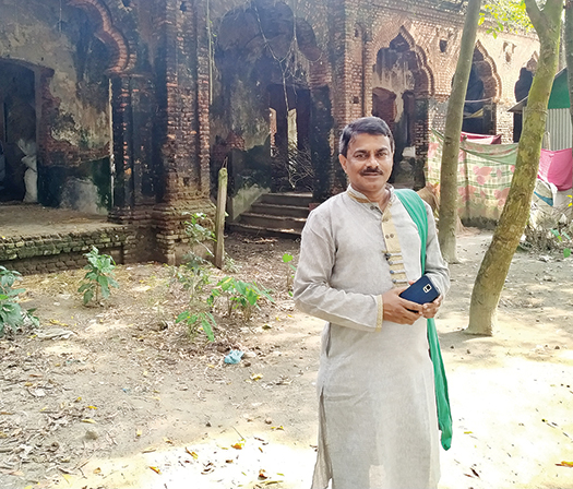 বালাপুর জমিদারবাড়ি : মোশারফ হোসেন