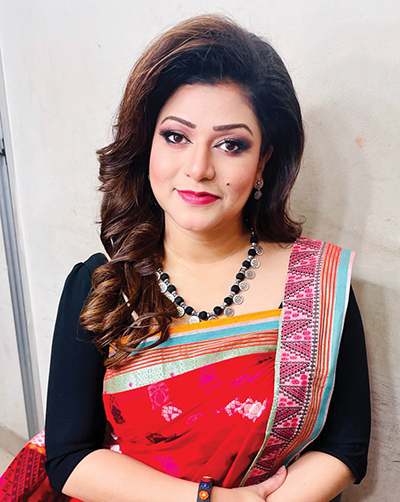ফারহানা তৃনা : সংবাদ ও আবৃত্তির স্বতন্ত্র কণ্ঠ